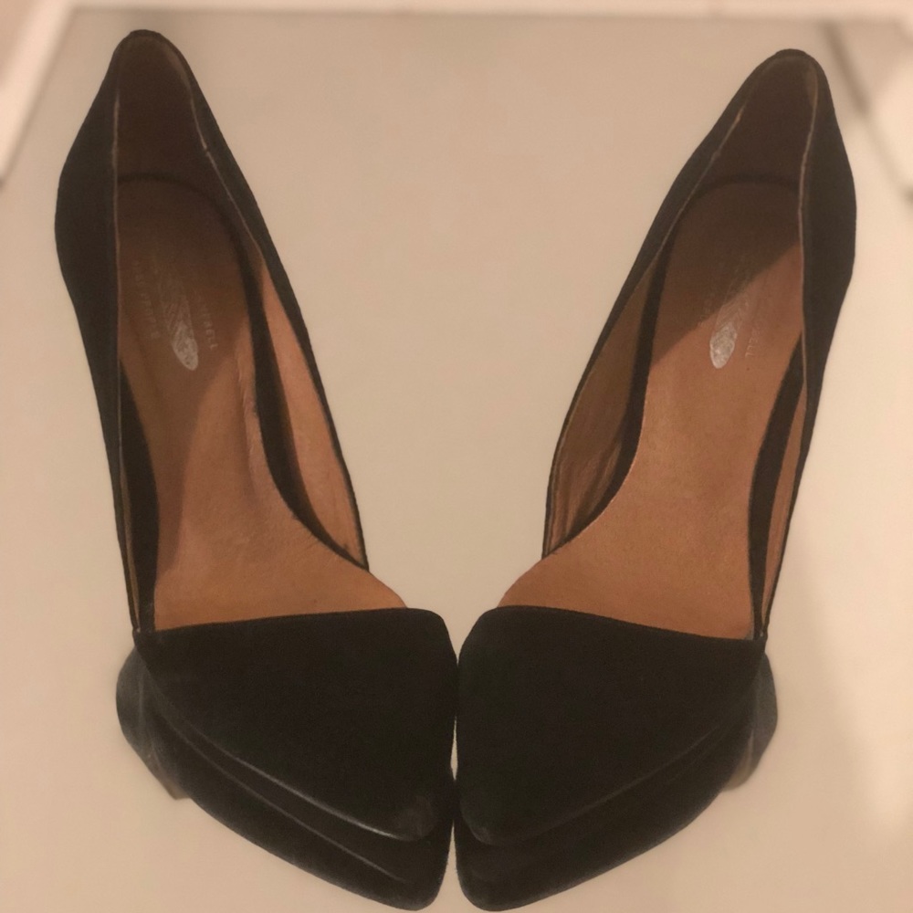 NWOT Jeffrey Campbell x Free People suede heels
